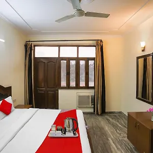 O Av Homes Near Aravali Biodiversity Park Hotel
